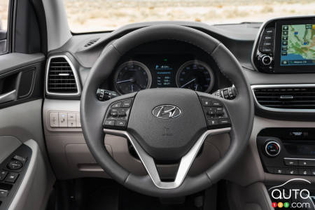 Hyundai Working on Airbag System for Multi-Impact Accidents